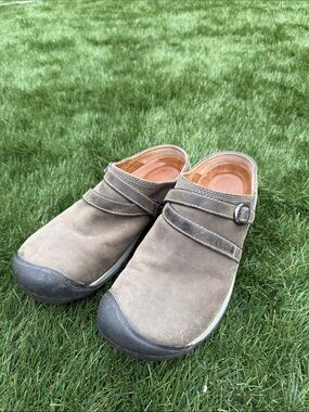 Keen Presidio II
Mules, brown leather, 10